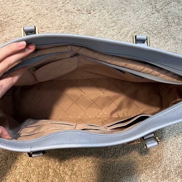 Michael Kors Sady Zip-Top Tote - Picture 5 of 9